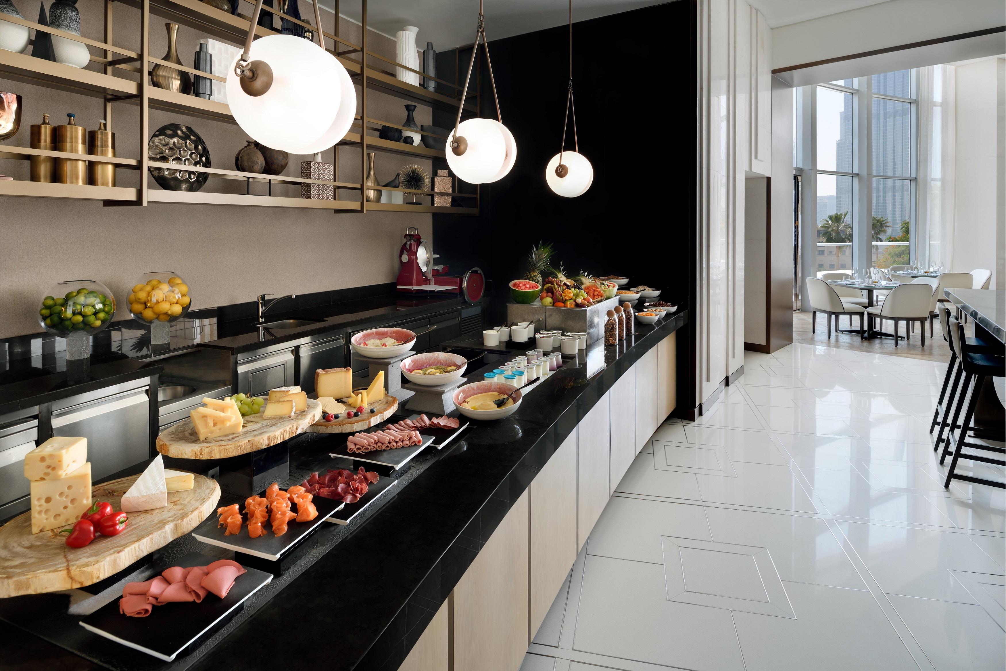 Отель Address Downtown Дубай Экстерьер фото The kitchen at the Mandarin Oriental, Munich