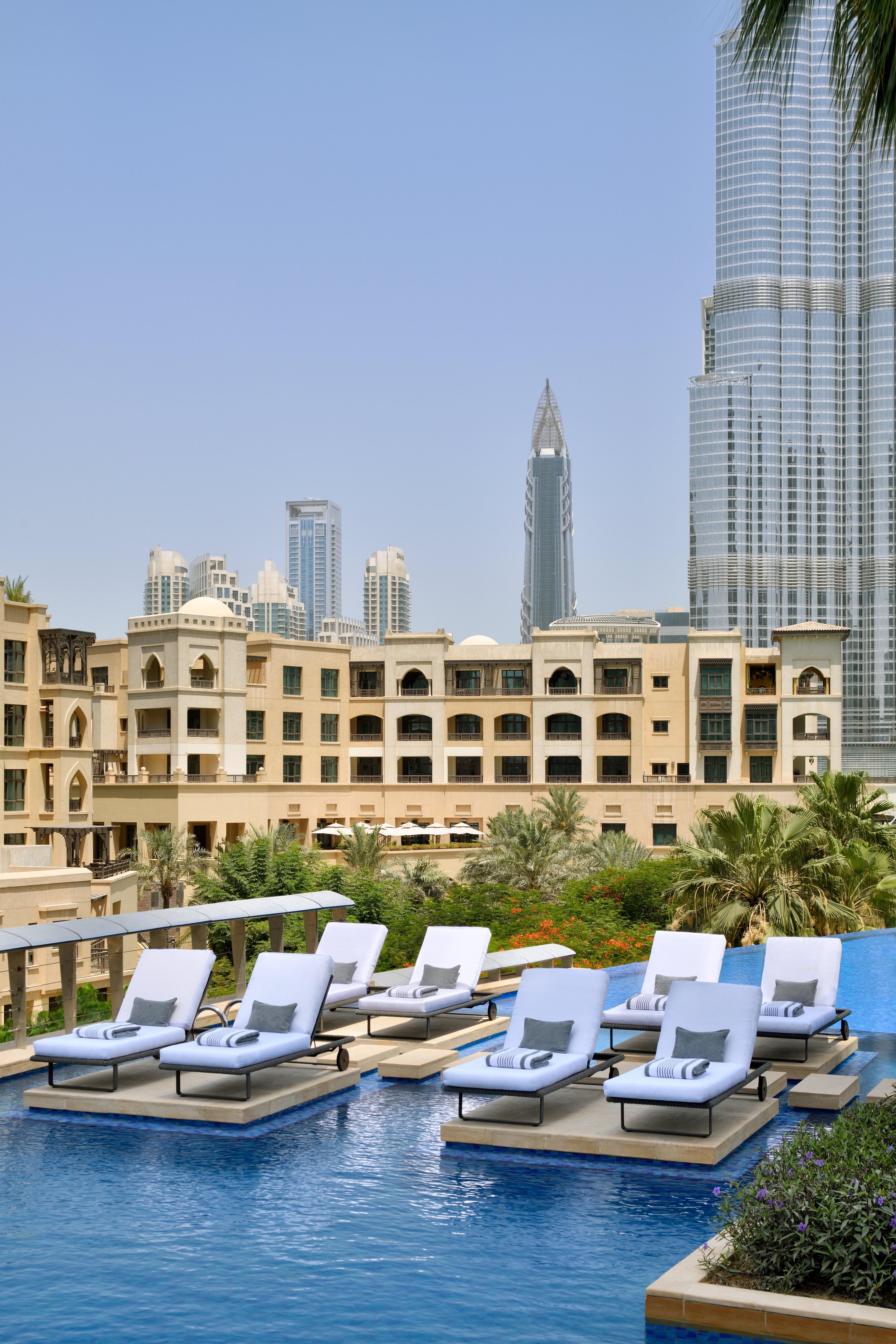 Отель Address Downtown Дубай Экстерьер фото The Palace Downtown Dubai