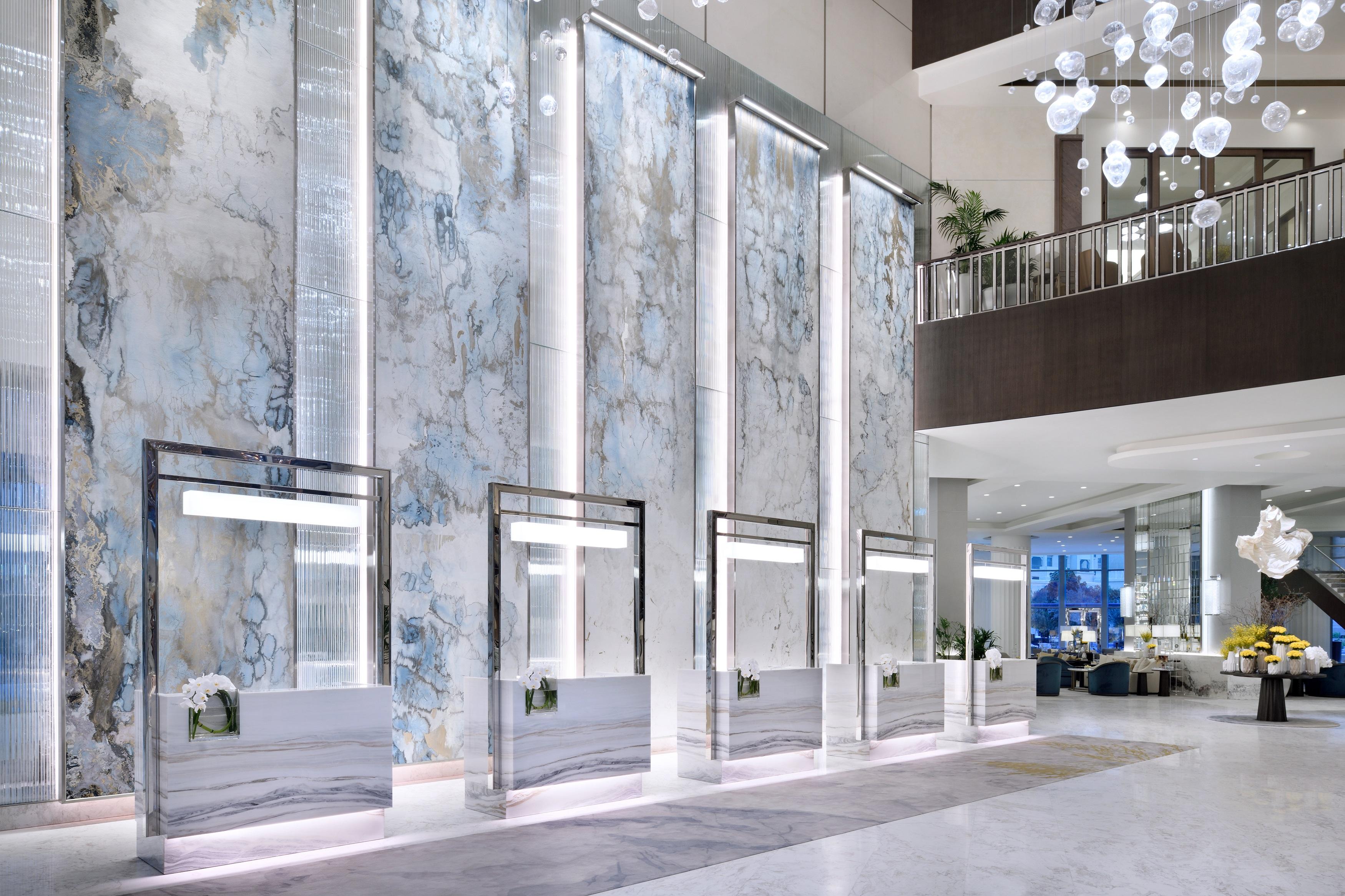 Отель Address Downtown Дубай Экстерьер фото The lobby of the hotel